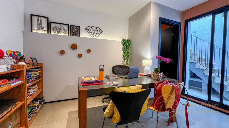 Imagem Casa com 4 Quartos à Venda, 498 m² em Chácara Monte Alegre - São Paulo