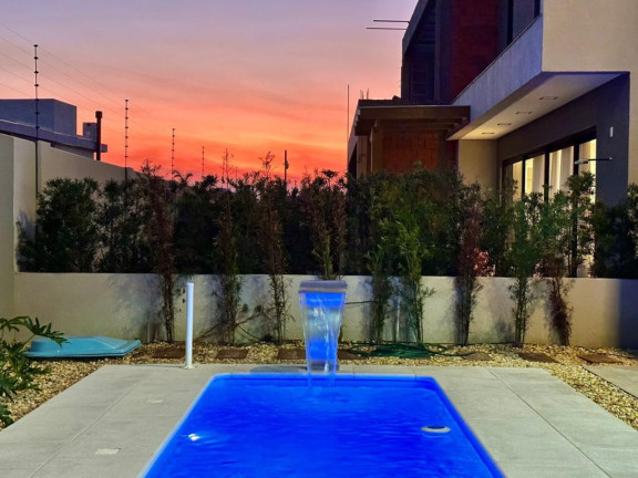 Imagem Casa com 5 Quartos à Venda, 200 m² em -- - Capao Da Canoa Imagem Casa com 5 Quartos à Venda, 200 m² em -- - Capao Da Canoa