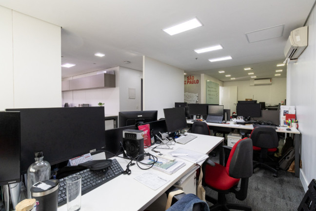 Imagem Sala Comercial à Venda, 240 m² em Pinheiros - São Paulo Imagem Sala Comercial à Venda, 240 m² em Pinheiros - São Paulo