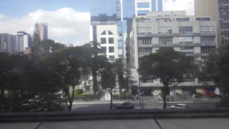 Imagem Sala Comercial à Venda, 179 m² em Jardim Paulistano - São Paulo Imagem Sala Comercial à Venda, 179 m² em Jardim Paulistano - São Paulo