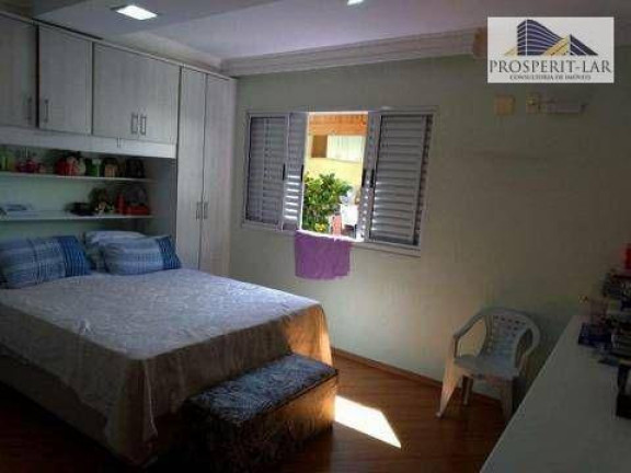 Imagem Casa com 3 Quartos à Venda, 227 m² em Jardim Santa Mena - Guarulhos Imagem Casa com 3 Quartos à Venda, 227 m² em Jardim Santa Mena - Guarulhos
