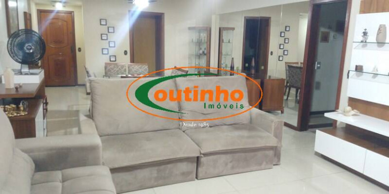 Imagem Apartamento com 4 Quartos à Venda, 151 m² em Grajaú - Rio De Janeiro Imagem Apartamento com 4 Quartos à Venda, 151 m² em Grajaú - Rio De Janeiro