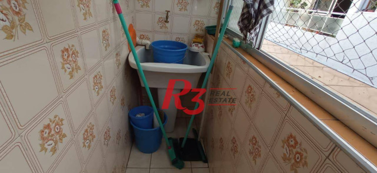 Imagem Apartamento com 2 Quartos à Venda, 70 m² em Marapé - Santos