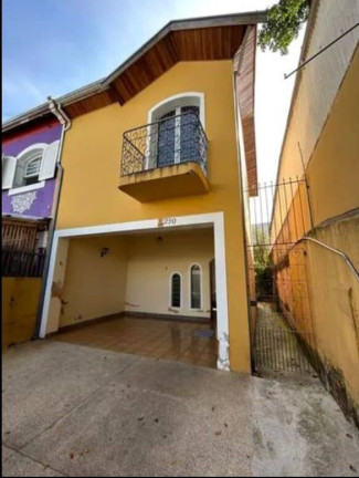 Casa com 3 Quartos à Venda, 184 m² em Centro - Taubaté