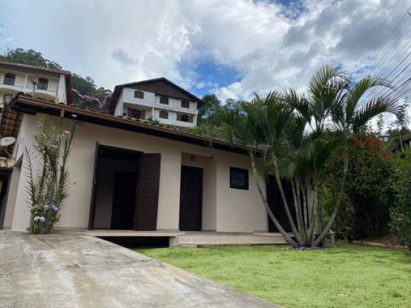 Imagem Casa com 3 Quartos à Venda, 500 m² em Cascatinha - Nova Friburgo