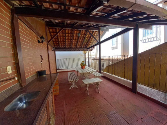 Imagem Casa com 3 Quartos à Venda, 120 m² em Alto - Teresópolis Imagem Casa com 3 Quartos à Venda, 120 m² em Alto - Teresópolis
