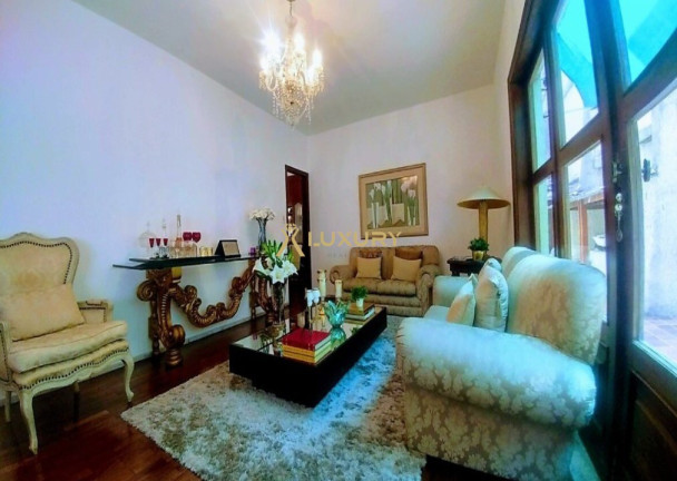 Imagem Imóvel com 3 Quartos à Venda, 198 m² em Alto Barroca - Belo Horizonte