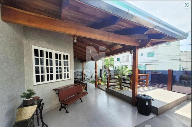 Imagem Casa com 2 Quartos à Venda, 178 m² em Ariribá - Balneario Camboriu
