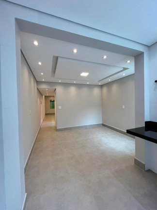 Imagem Casa com 3 Quartos à Venda, 180 m² em Jardim Do Estádio - Santo André Imagem Casa com 3 Quartos à Venda, 180 m² em Jardim Do Estádio - Santo André