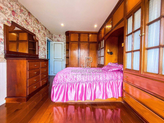 Imagem Cobertura com 2 Quartos à Venda, 156 m² em Várzea - Teresópolis