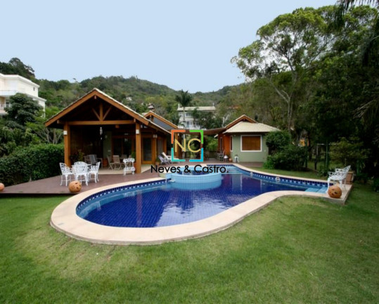 Imagem Casa com 4 Quartos à Venda, 720 m² em Lagoa Da Conceição - Florianópolis Imagem Casa com 4 Quartos à Venda, 720 m² em Lagoa Da Conceição - Florianópolis