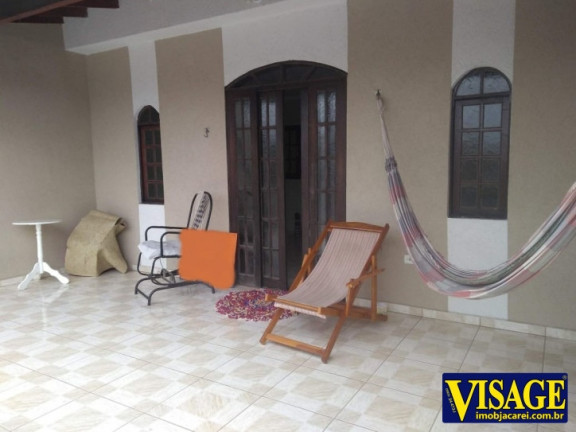 Imagem Sobrado com 3 Quartos à Venda, em Jardim Varan - Suzano Imagem Sobrado com 3 Quartos à Venda, em Jardim Varan - Suzano