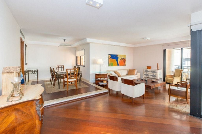 Imagem Apartamento com 4 Quartos à Venda, 220 m² em Moema - São Paulo