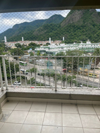 Imagem Imóvel com 3 Quartos à Venda, 75 m² em Camorim - Rio De Janeiro Imagem Imóvel com 3 Quartos à Venda, 75 m² em Camorim - Rio De Janeiro