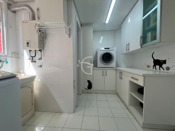 Imagem Apartamento com 3 Quartos à Venda, 131 m² em Atiradores - Joinville Imagem Apartamento com 3 Quartos à Venda, 131 m² em Atiradores - Joinville