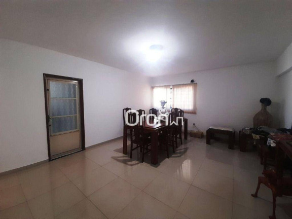 Imagem Sobrado com 3 Quartos à Venda, 270 m² em Jardim América - Goiânia