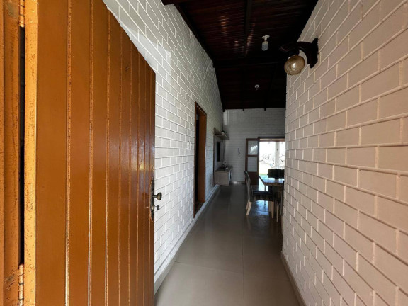 Imagem Casa com 3 Quartos à Venda, 518 m² em Centro - Barra Velha