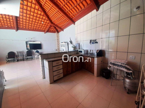 Imagem Sobrado com 3 Quartos à Venda, 270 m² em Jardim América - Goiânia