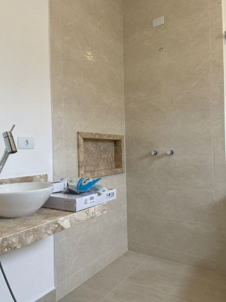 Imagem Casa com 3 Quartos à Venda, 270 m² em Cachoeira - Curitiba
