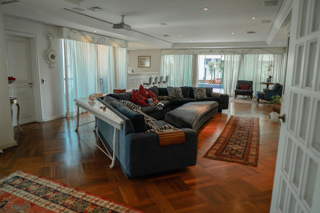Imóvel com 4 Quartos à Venda, 770 m² em Jardim Paulista - São Paulo