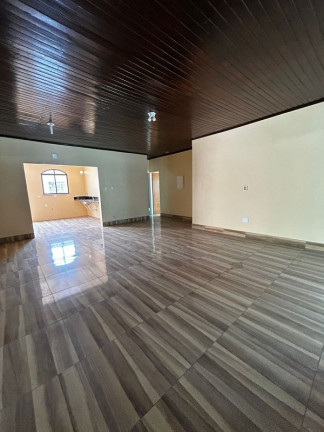 Imagem Casa com 4 Quartos à Venda, 214 m² em Cidade Nova - Manaus