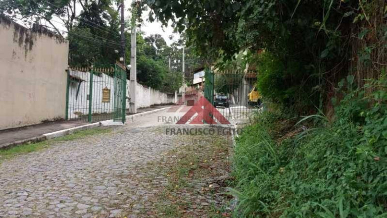 Imagem Imóvel à Venda, 3.000 m² em Santa Rosa - Niterói Imagem Imóvel à Venda, 3.000 m² em Santa Rosa - Niterói