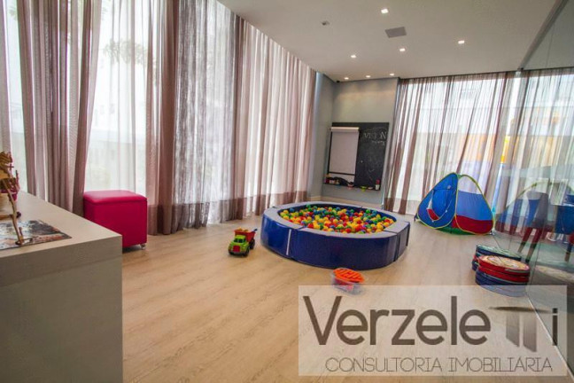 Imagem Apartamento com 4 Quartos à Venda, 144 m² em Centro - Balneário Camboriú Imagem Apartamento com 4 Quartos à Venda, 144 m² em Centro - Balneário Camboriú