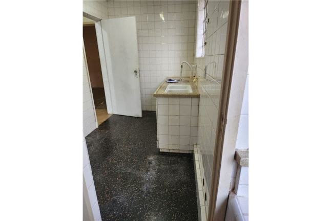 Imagem Apartamento com 2 Quartos à Venda, 76 m² em Centro Histórico - Porto Alegre Imagem Apartamento com 2 Quartos à Venda, 76 m² em Centro Histórico - Porto Alegre