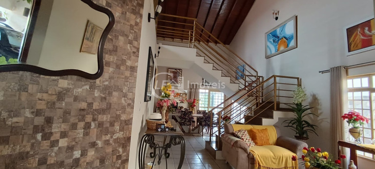 Imagem Casa com 3 Quartos à Venda, 484 m² em Carandá Bosque - Campo Grande Imagem Casa com 3 Quartos à Venda, 484 m² em Carandá Bosque - Campo Grande