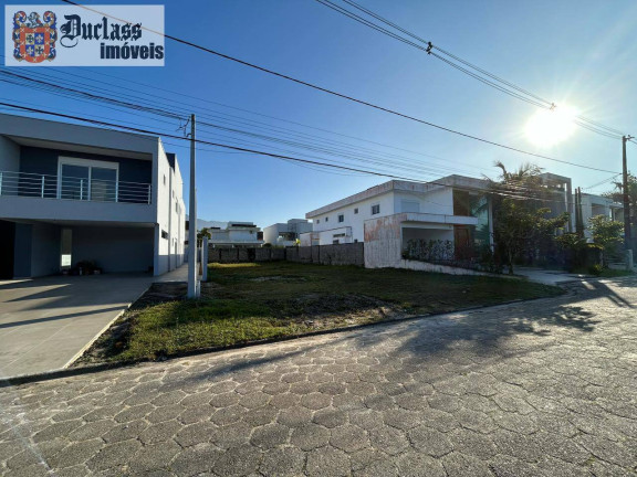 Imagem Terreno à Venda, 442 m² em Maitinga - Bertioga Imagem Terreno à Venda, 442 m² em Maitinga - Bertioga