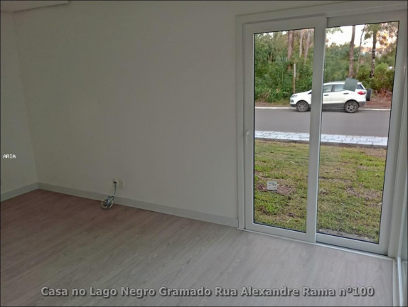 Imagem Casa com 3 Quartos à Venda, 225 m² em Lago Negro - Gramado