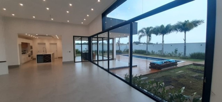 Imagem Casa com 4 Quartos à Venda, 486 m² em Residencial Saint Patrick - Sorocaba Imagem Casa com 4 Quartos à Venda, 486 m² em Residencial Saint Patrick - Sorocaba