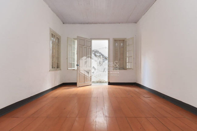 Imagem Casa com 5 Quartos à Venda, 250 m² em Cambuci - São Paulo Imagem Casa com 5 Quartos à Venda, 250 m² em Cambuci - São Paulo