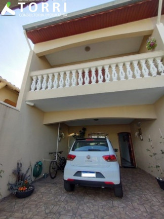 Sobrado com 3 Quartos à Venda, 137 m² em Centro - Votorantim