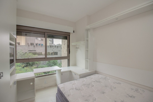 Imagem Apartamento com 3 Quartos à Venda, 120 m² em Três Figueiras - Porto Alegre