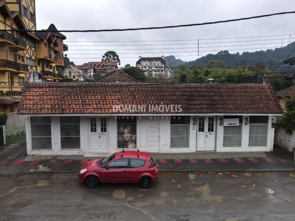 Imagem Imóvel com 2 Quartos à Venda, 341 m² em Região Do Jaguaribe - Campos Do Jordão Imagem Imóvel com 2 Quartos à Venda, 341 m² em Região Do Jaguaribe - Campos Do Jordão