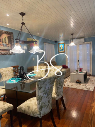 Imagem Casa com 3 Quartos à Venda, 369 m² em Vila Maggi - Canela