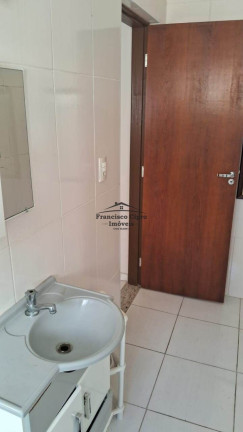 Imagem Casa com 2 Quartos à Venda, 131 m² em Tabaú - Pindamonhangaba
