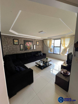 Imagem Casa com 3 Quartos à Venda, 360 m² em Vila Rezende - Goiânia Imagem Casa com 3 Quartos à Venda, 360 m² em Vila Rezende - Goiânia