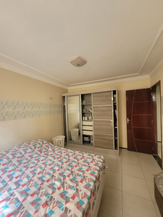 Imagem Casa com 4 Quartos à Venda, 290 m² em Vila União - Fortaleza Imagem Casa com 4 Quartos à Venda, 290 m² em Vila União - Fortaleza