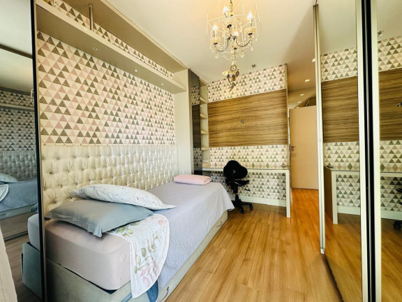 Imagem Sobrado com 3 Quartos à Venda, em Praia Dos Amores - Balneário Camboriú Imagem Sobrado com 3 Quartos à Venda, em Praia Dos Amores - Balneário Camboriú