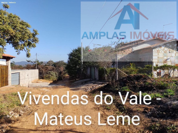 Imagem Casa com 3 Quartos à Venda, 180 m² em Vivenda Do Vale.