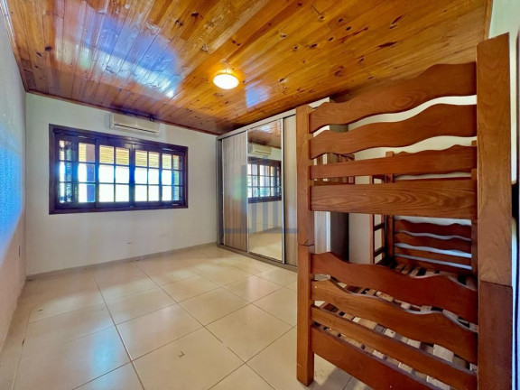 Imagem Casa com 3 Quartos à Venda, 280 m² em Centro - Itaara Imagem Casa com 3 Quartos à Venda, 280 m² em Centro - Itaara