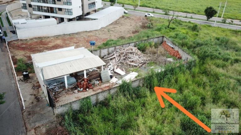 Terreno à Venda, 432 m² em Parque Amazonia - Goiânia
