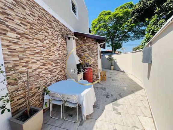 Imagem Casa com 2 Quartos à Venda, 68 m² em Vila Tesouro - São José Dos Campos Imagem Casa com 2 Quartos à Venda, 68 m² em Vila Tesouro - São José Dos Campos