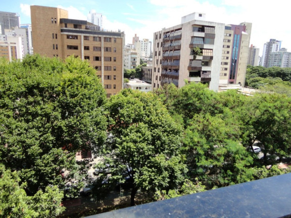 Imagem Imóvel com 4 Quartos para Alugar, 150 m² em Santa Efigênia - Belo Horizonte Imagem Imóvel com 4 Quartos para Alugar, 150 m² em Santa Efigênia - Belo Horizonte