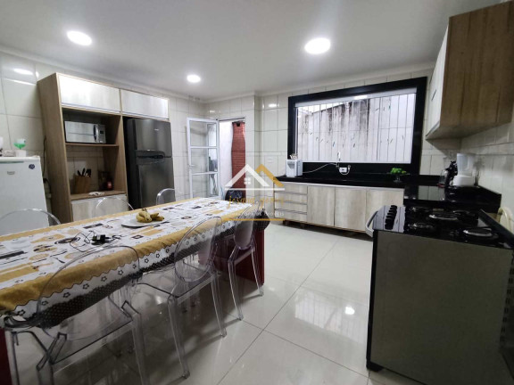 Imagem Casa com 2 Quartos à Venda, 87 m² em Guilhermina - Praia Grande