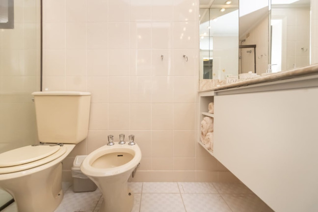 Imagem Apartamento com 4 Quartos à Venda, 217 m² em Itaim Bibi - São Paulo Imagem Apartamento com 4 Quartos à Venda, 217 m² em Itaim Bibi - São Paulo