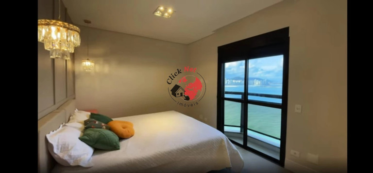 Imagem Apartamento com 3 Quartos à Venda, 251 m² em Jardim Astúrias - Guarujá