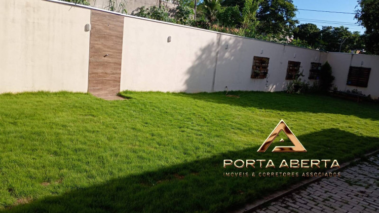 Imagem Casa com 3 Quartos à Venda, 360 m² em Residencial Porto Seguro - Caratinga